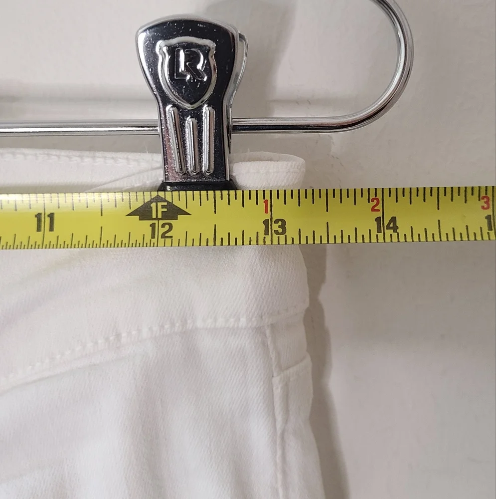 FRAME Le Skinny De Jeanne Crop Distressed Jeans in Blanc White Sz 27 - Picture 11 of 13